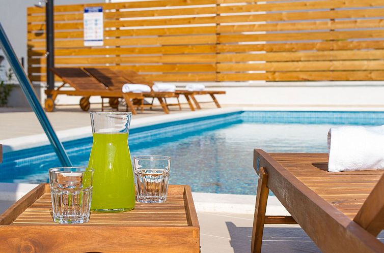 Vakantiehuis Wunderschöne Ferienvilla Lomari