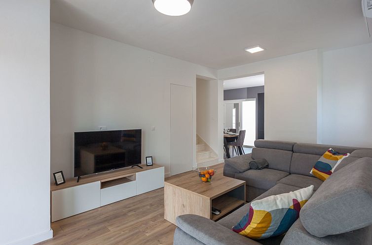 Vakantiehuis Wunderschöne Ferienvilla Lomari