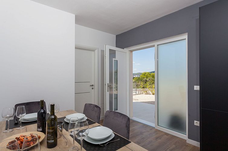 Vakantiehuis Wunderschöne Ferienvilla Lomari