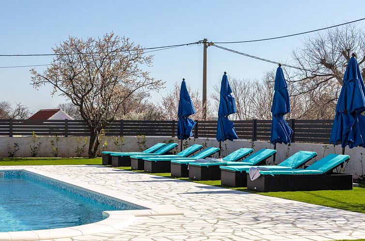 Vakantiehuis Charmante Villa Darina für 11 Personen