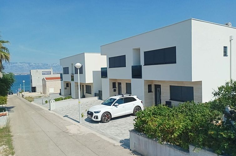 Unterkunft 10383128 - Ferienhaus Dalmatien - Vakantiehuis HH Cvetkovic