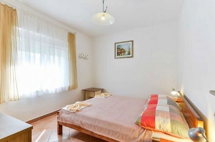 Appartement Holiday Apartment Inga with exit to the beach