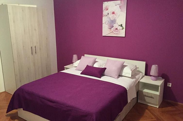 Appartement Geräumige Ferienwohnung mit schönem Garten