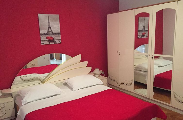 Appartement Geräumige Ferienwohnung mit schönem Garten