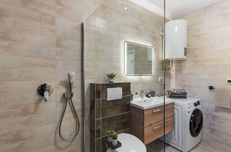 Vakantiehuis NEU Ferienhaus in Vir -TA Leut Agency