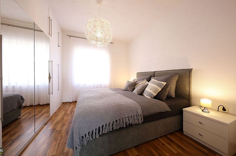 Appartement Wohnung mit Meerblick Glamour Vir - Agentur TA L