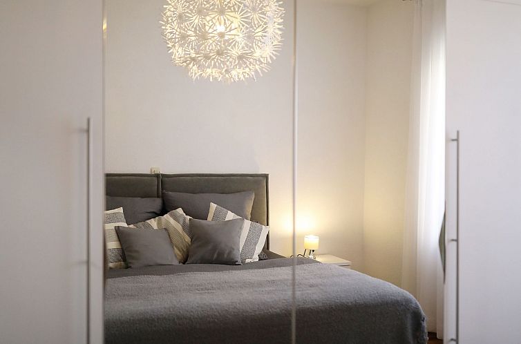 Appartement Wohnung mit Meerblick Glamour Vir - Agentur TA L