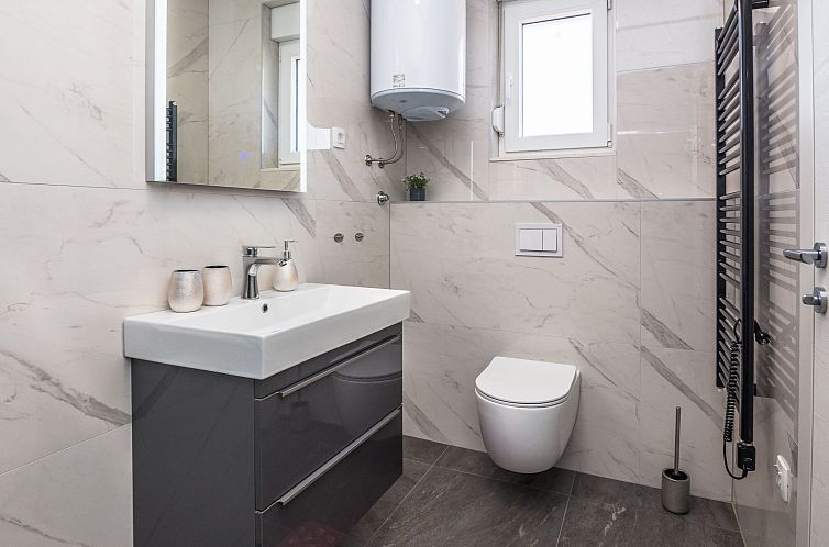 Appartement Wohnung mit Meerblick Glamour Vir - Agentur TA L