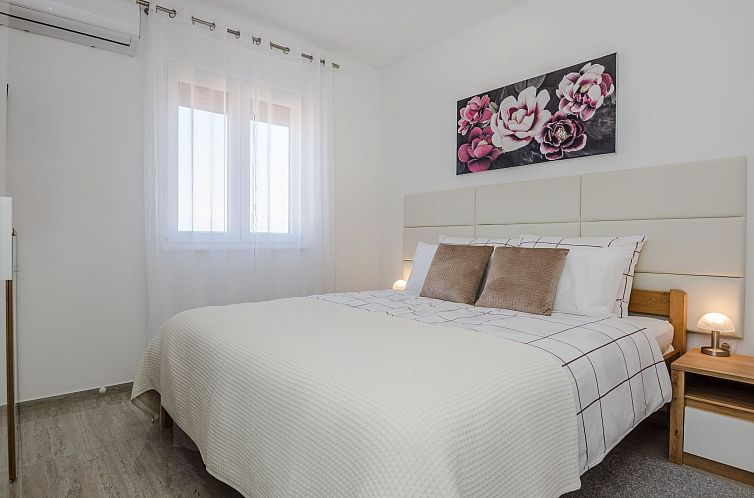 Appartement Wohnung mit Meerblick Glamour Vir - Agentur TA L