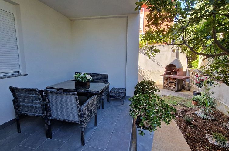 Appartement Wohnung Bela Vista in Vir - von TA Leut Agency