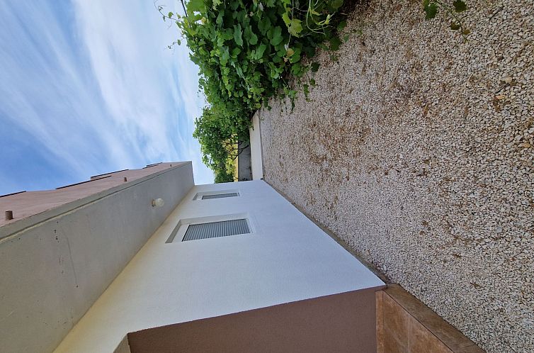 Appartement Ema erste Etage mit offener Terrasse