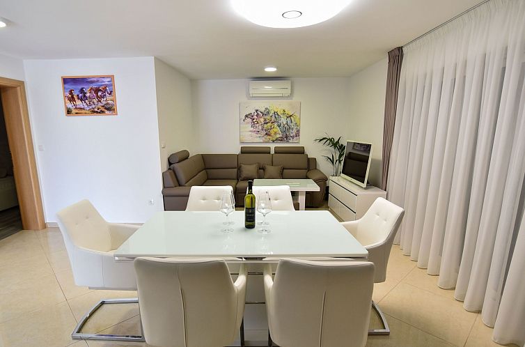 Vakantiehuis Villa Sana