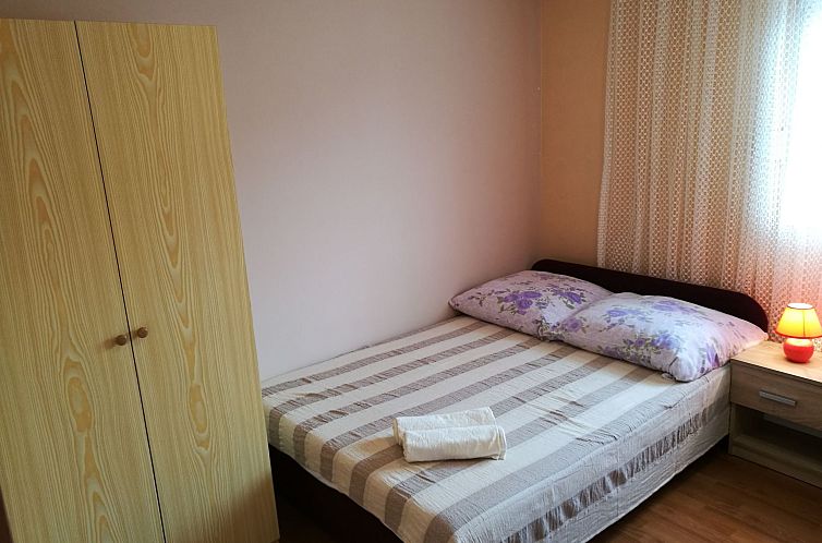 Appartement Gemütliche Erdgeschosswohnung Ema mit Terrasse