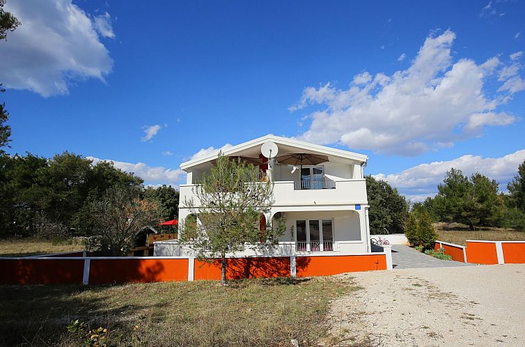 Vakantiehuis Haus Pesha