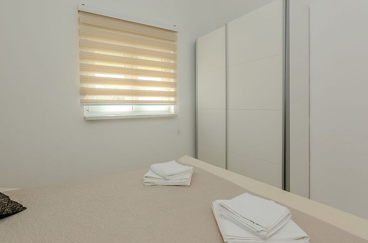Appartement Apartment Lucica 4