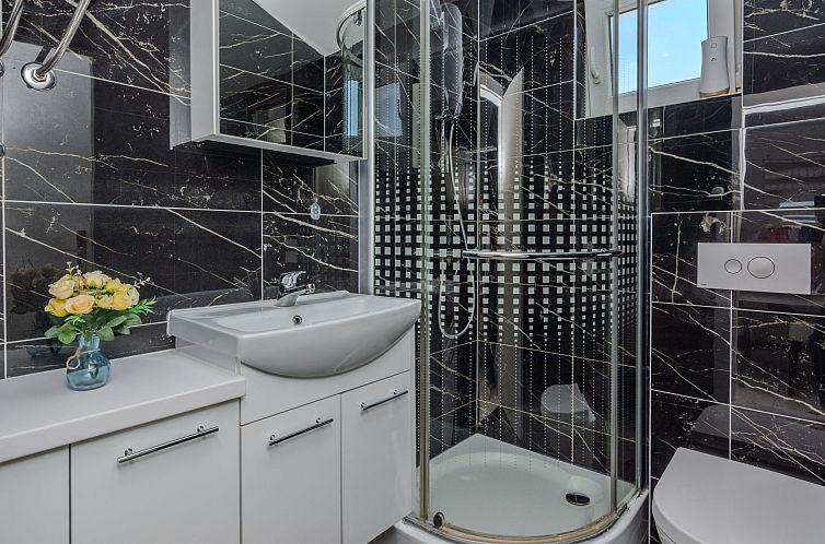 Appartement Apartment Lucica 4