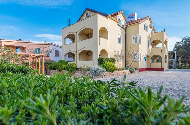 Appartement Apartment Partelj 9