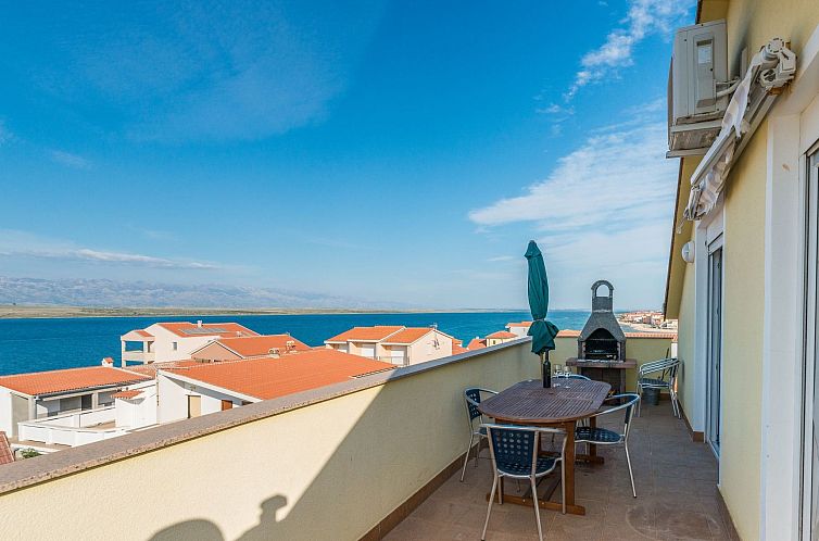 Appartement Apartment Partelj 7