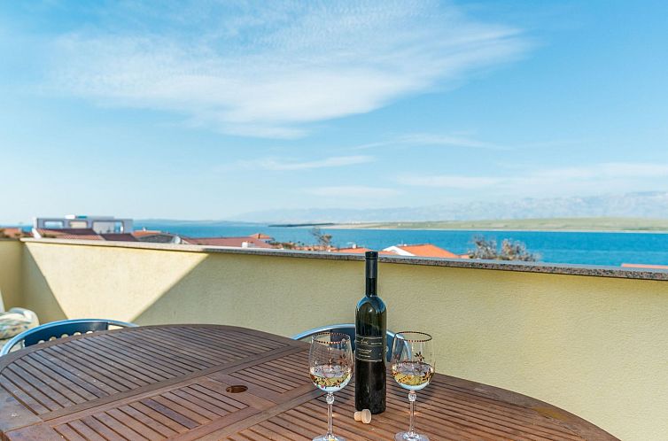 Appartement Apartment Partelj 7