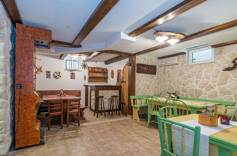 Appartement Apartment Partelj 7