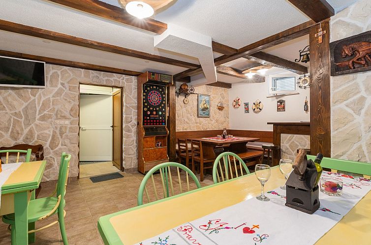 Appartement Apartment Partelj 7