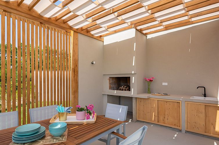 Vakantiehuis Villa Bandelli mit Spa in Oklaj