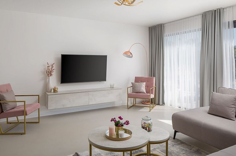 Vakantiehuis Villa Bandelli mit Spa in Oklaj