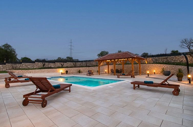 Vakantiehuis Villa Natura Piedra bei Sibenik