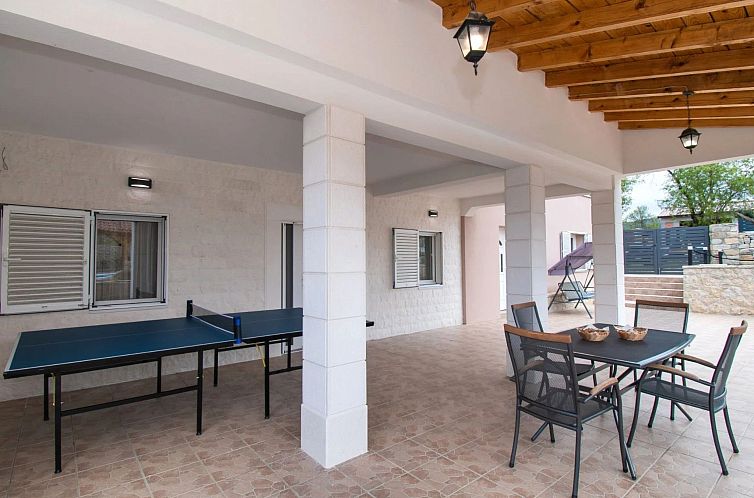 Vakantiehuis Villa Natura Piedra bei Sibenik