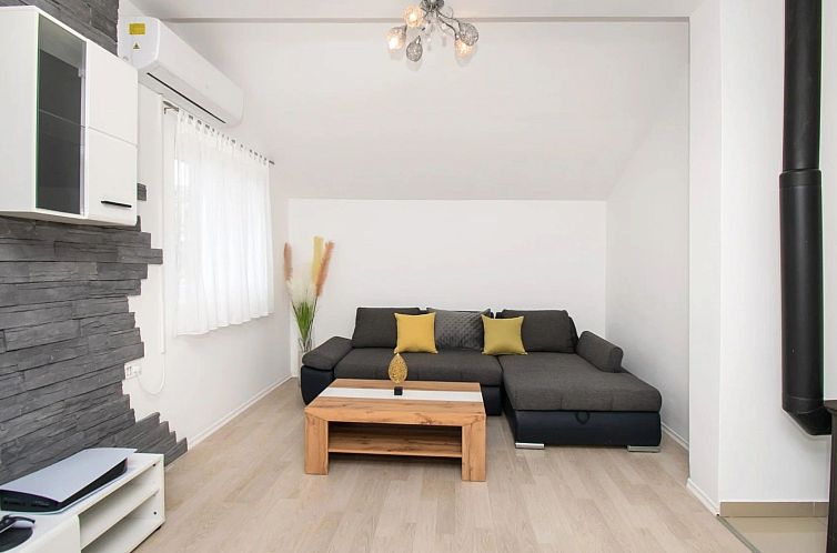 Vakantiehuis Villa Natura Piedra bei Sibenik