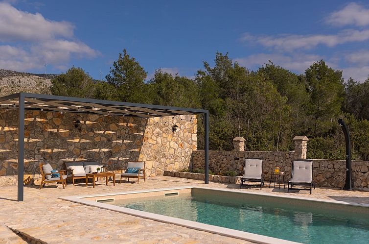 Vakantiehuis Villa FarAway in Dubrava kod Sibenik
