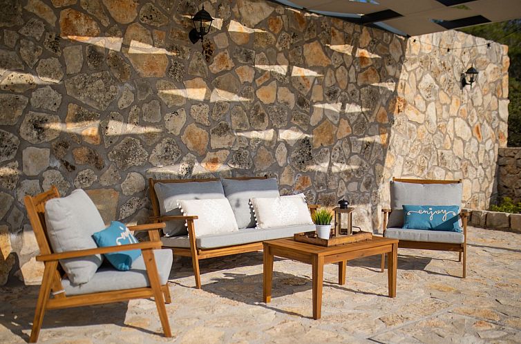 Vakantiehuis Villa FarAway in Dubrava kod Sibenik