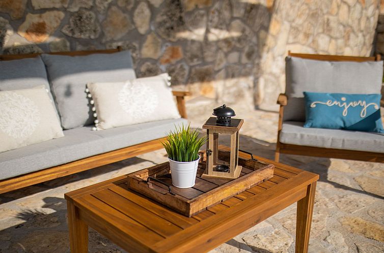 Vakantiehuis Villa FarAway in Dubrava kod Sibenik