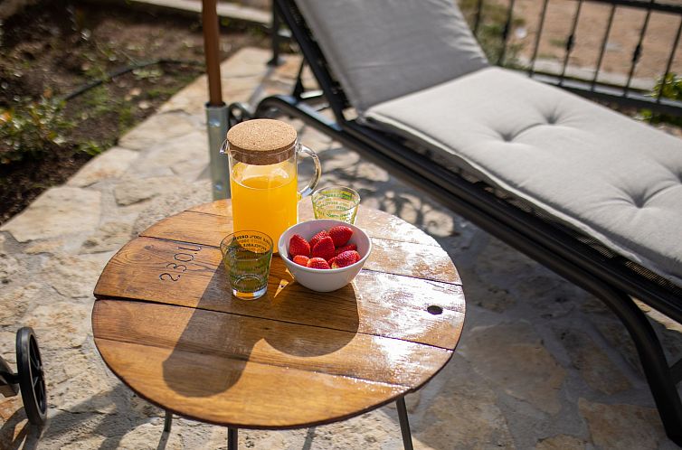 Vakantiehuis Villa FarAway in Dubrava kod Sibenik