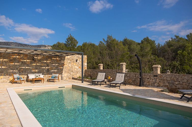 Vakantiehuis Villa FarAway in Dubrava kod Sibenik
