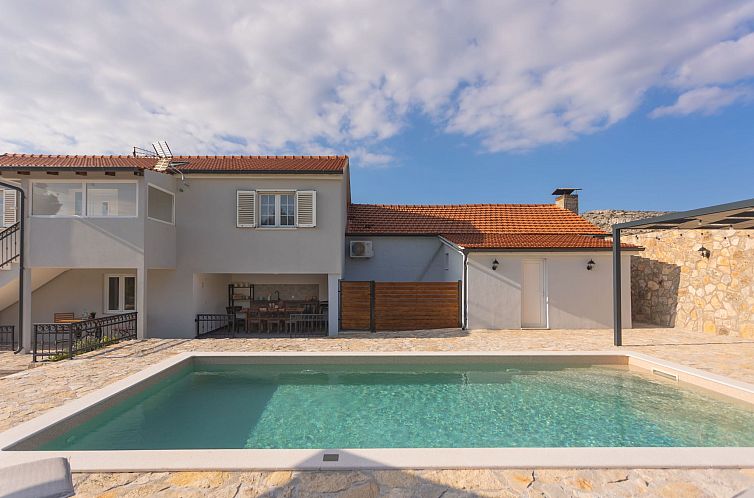 Vakantiehuis Villa FarAway in Dubrava kod Sibenik