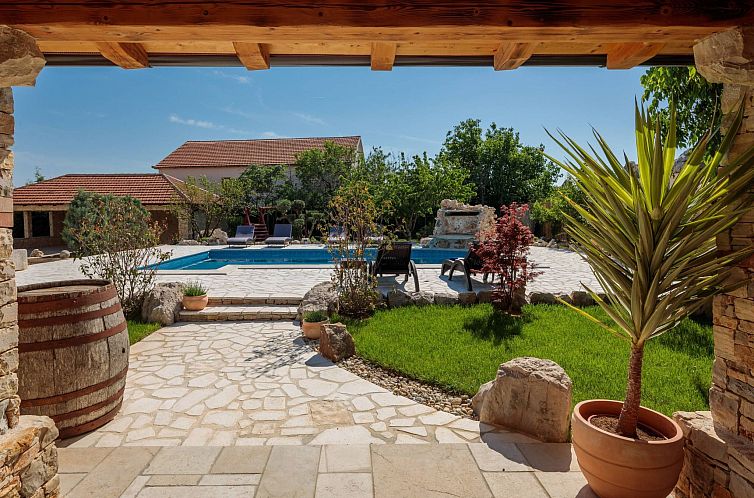 Vakantiehuis Villa Rustica mit traditionellem und rustikalem