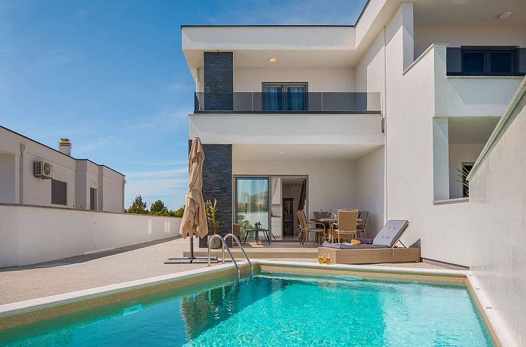 Vakantiehuis mit Privatpool für 7 Personen ca. 119 m&sup2; 