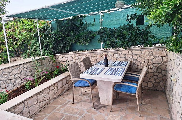 Unterkunft 1039014 - Appartement Dalmatien - Appartement Wohnung "Ferienwohnungen Villa Vanja"