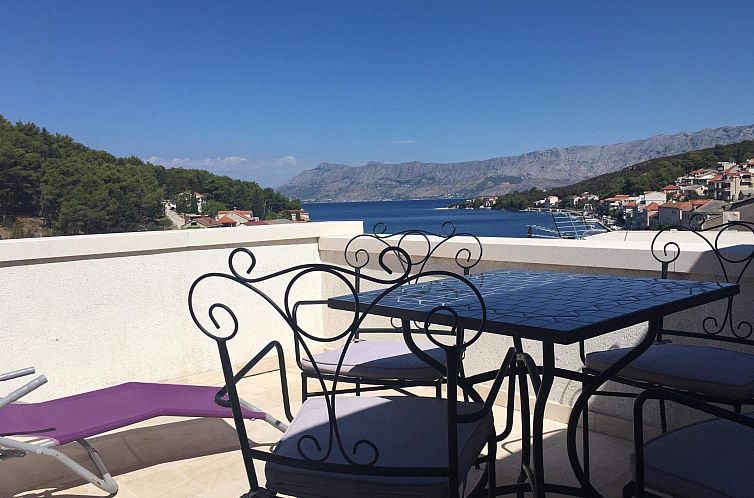 Appartement Hütte "Moj mir" mit Blick auf das Wasser