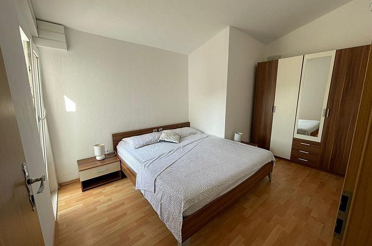Appartement Hütte "Moj mir" mit Blick auf das Wasser
