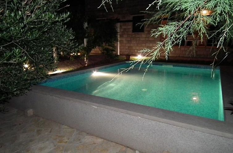 Vakantiehuis "Sofija" mit Whirlpool