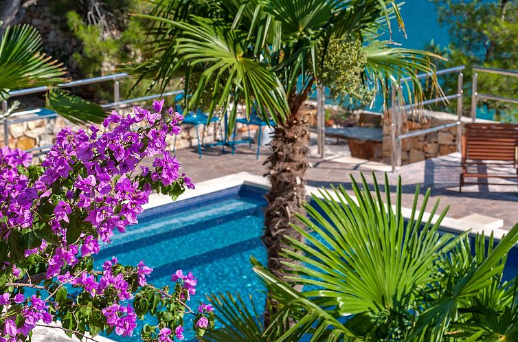 Unterkunft 1039505 - Ferienhaus Dalmatien - Vakantiehuis Hidden Heaven Private Resort - Beheizter Pool