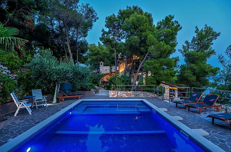 Vakantiehuis Hidden Heaven Private Resort - Beheizter Pool