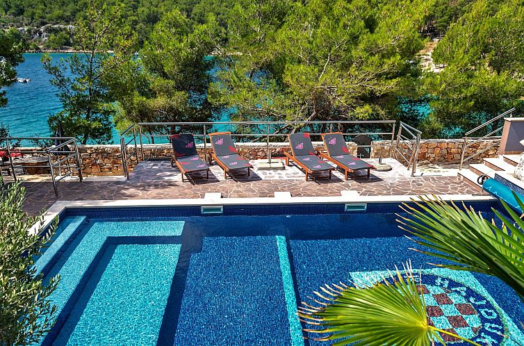 Vakantiehuis Hidden Heaven Private Resort - Beheizter Pool