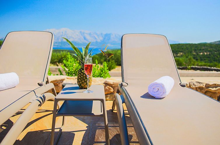 Vakantiehuis in Pučišća mit Privatem Pool