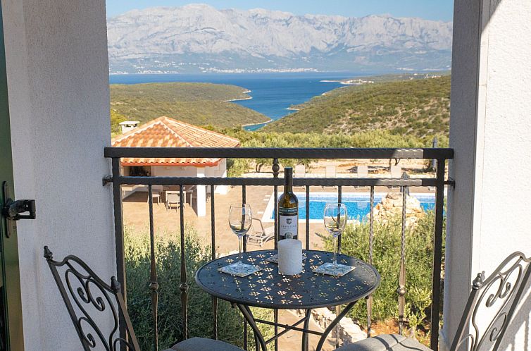 Vakantiehuis in Pučišća mit Privatem Pool