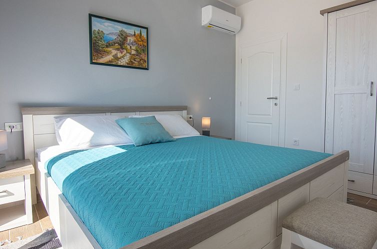 Vakantiehuis in Pučišća mit Privatem Pool