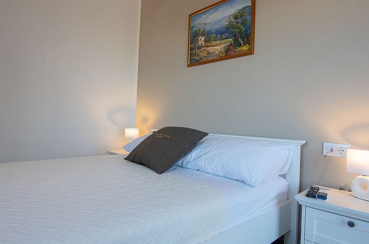 Vakantiehuis in Pučišća mit Privatem Pool