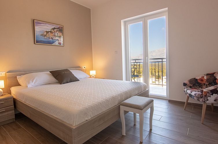 Vakantiehuis in Pučišća mit Privatem Pool